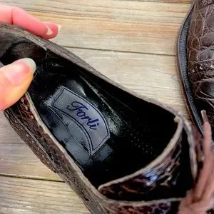 Shoes | Size 1 Brown Alligator Lace Up Brand Is Forli Made  display picture 2